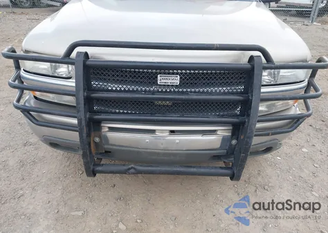 2002 Chevrolet Suburban 1500 Lt from USA, damaged, VIN 1GNFK16Z62J141935